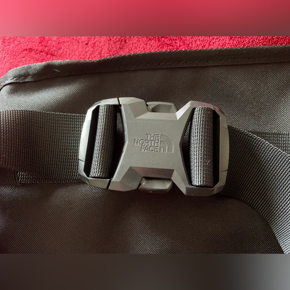 The North Face - Fanny Pack - Picture 7 of 13